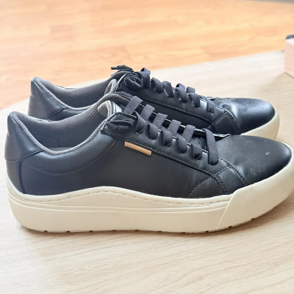Dr. Scholl's Women's Time Off Platform Sneakers leather Black